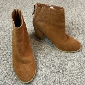 Ecote Urban Outfitters Stacked Heel Boot